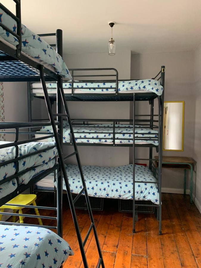 Bunkhouse Hostel Cardiff Bagian luar foto