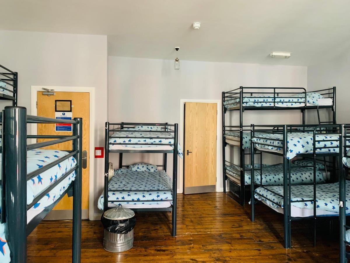 Bunkhouse Hostel Cardiff Bagian luar foto